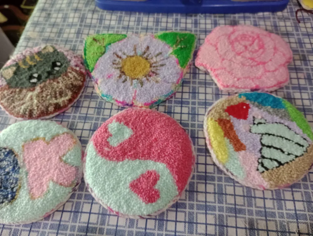 Malvi Alvarado 🌸 Bordado Punch Personalizado | Regalos y Souvenirs Artesanales
